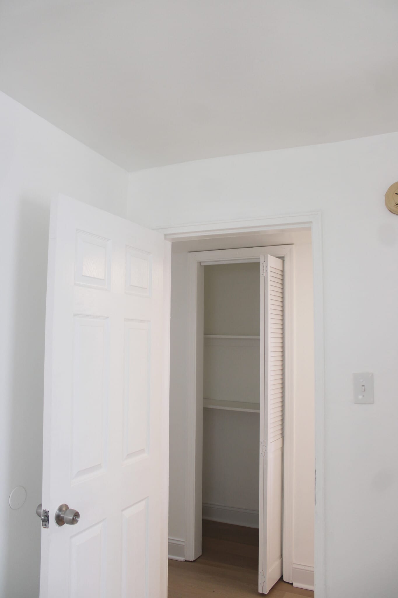Hallway - 1243 16th St NE