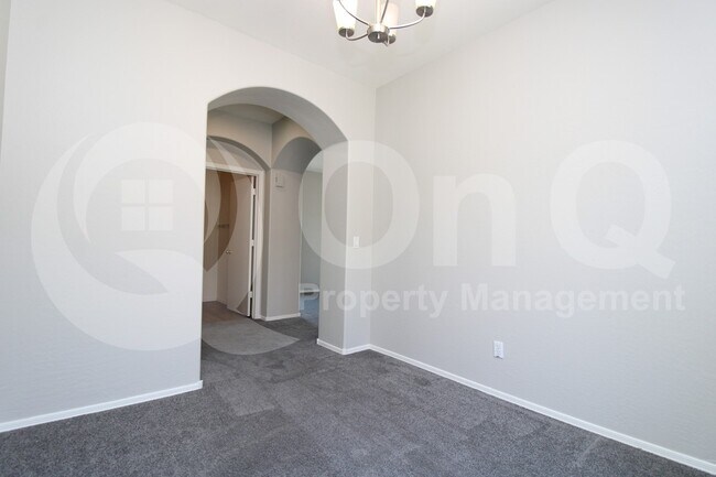 Building Photo - 2020 N Holguin Way