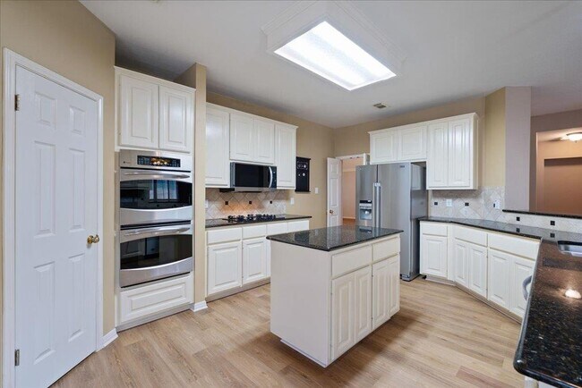 Building Photo - 1414 Dapplegrey Ln