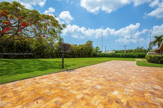 Building Photo - 7720 SW 183rd Terrace