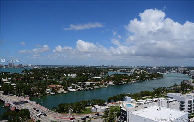 Building Photo - 6061 Collins Ave