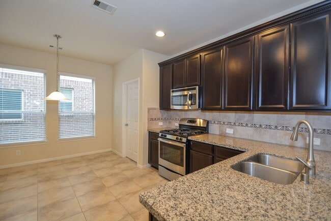 Building Photo - 20215 Stonebridge Terrace Dr