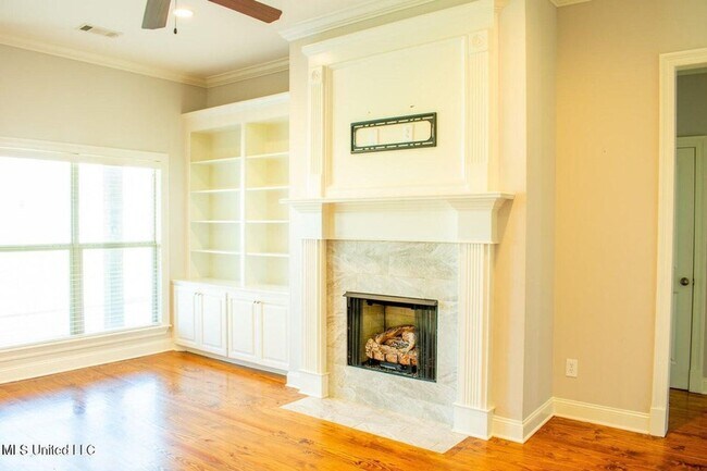 Building Photo - 3 Bed/2 Bath Home in Woodscope of Oakfield