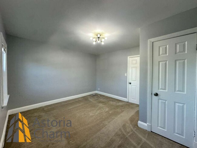 Building Photo - Spacious 3BR/2BA Home with Finished Basement and Fenced Yard – Edmondson Village