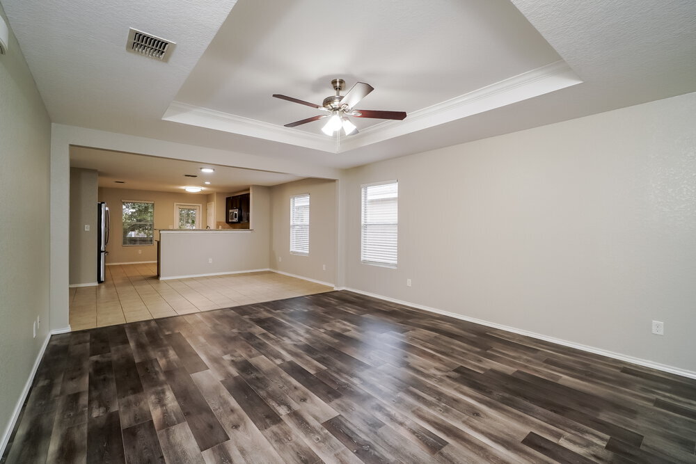 Building Photo - 818 Cowhide Dr