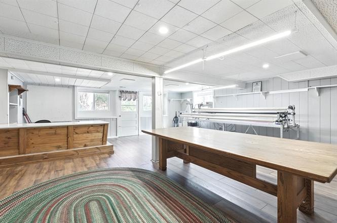 Building Photo - 56 Tallyho Dr