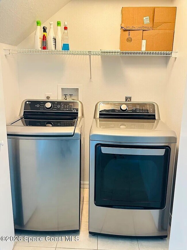 Building Photo - 130 Norwood Ave