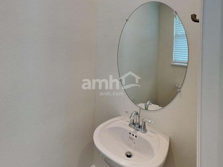 Building Photo - 2656 Sunrise Lndg Lp