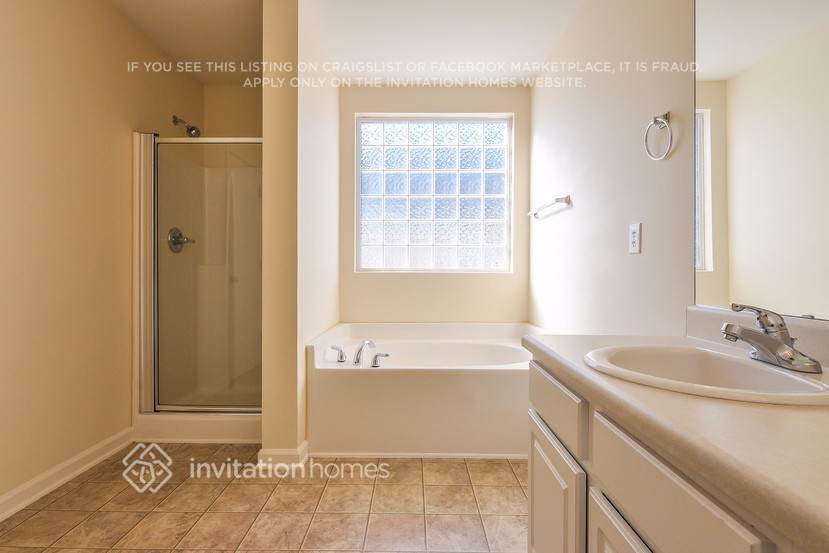 Building Photo - 5871 Sparrows Nest Way