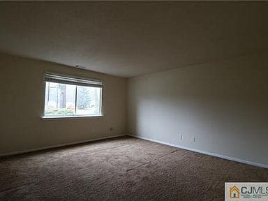 Bed Room - 13 Foxtail Ln