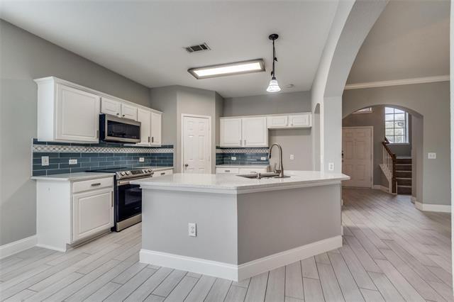 Building Photo - 1625 Mallard Dr