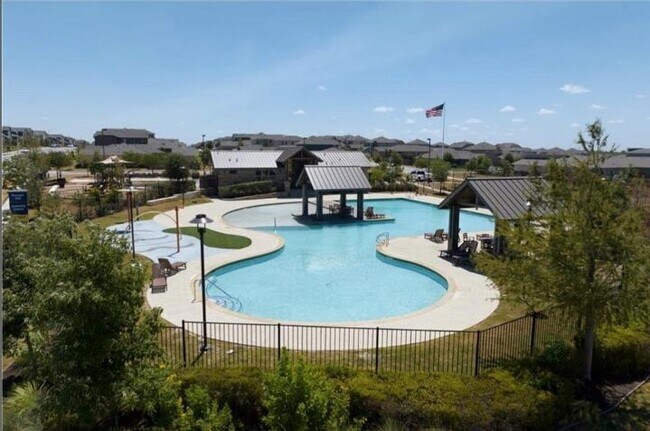Building Photo - 10805 Meris Ln