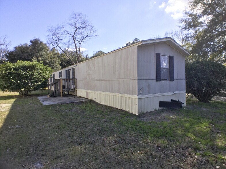Interior Photo - Grove Point Mobile Homes