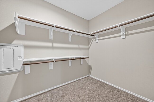 Building Photo - 40320 Hilltop Pr Dr