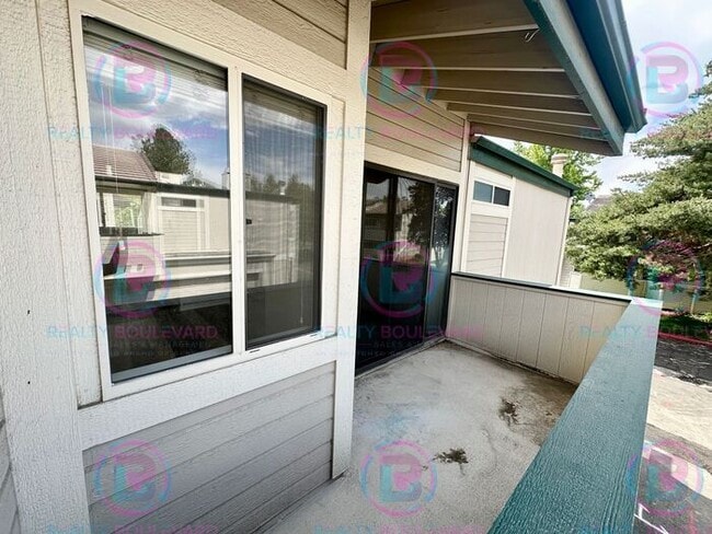 Building Photo - Contemporary 2-Bed Condo with Garage & Poo...