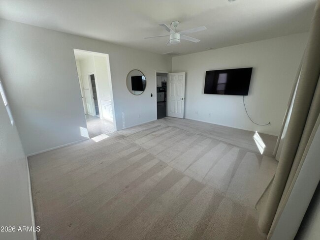 Building Photo - 739 N 156th Ln