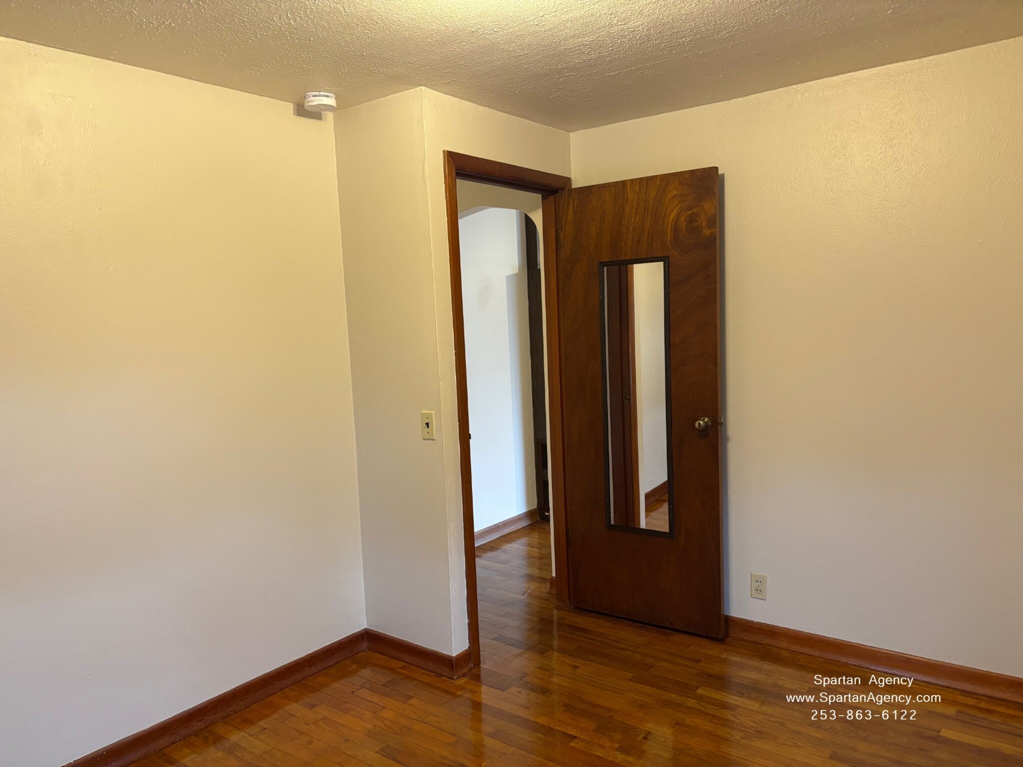 Building Photo - 509 16th St SW