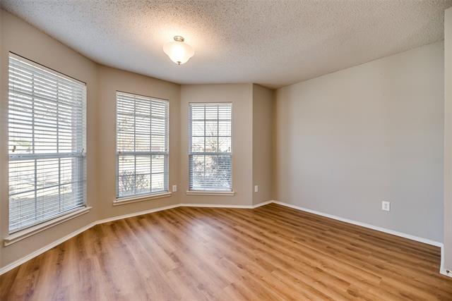 Building Photo - 2317 Glenhaven Dr