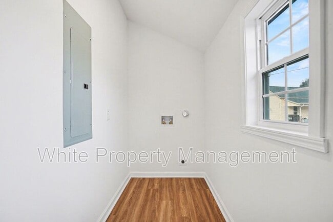 Building Photo - 62 Fourth Street