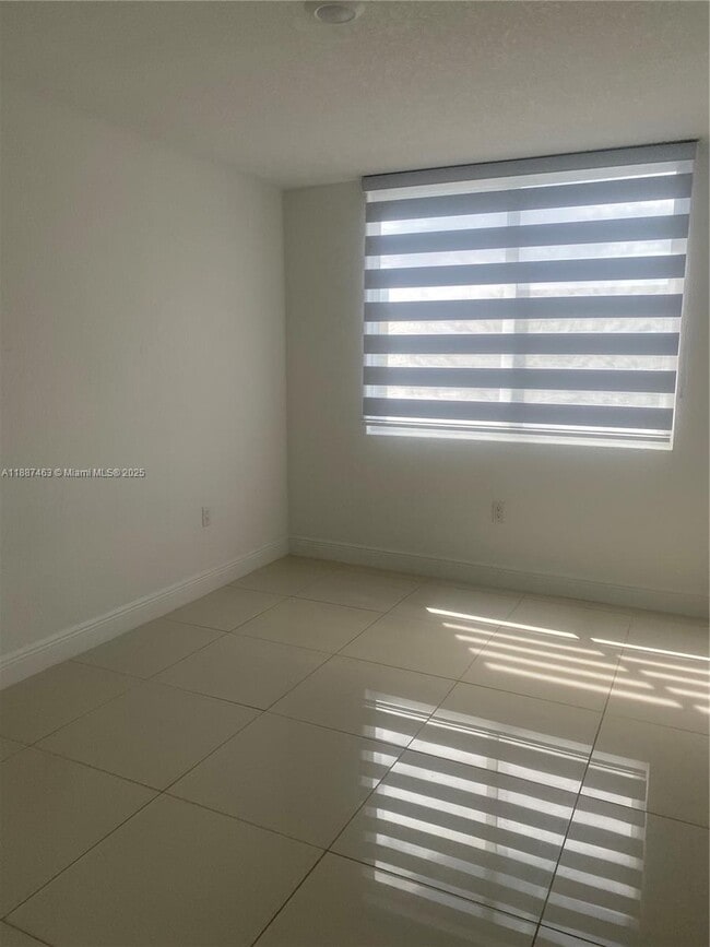 Building Photo - 14362 SW 258th Ln