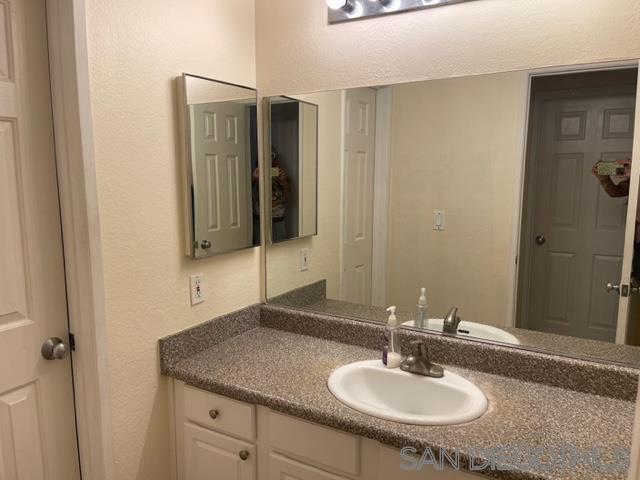 Building Photo - 3520 Lebon Dr