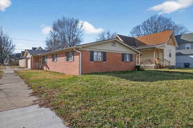 Building Photo - 1801 W Morris St