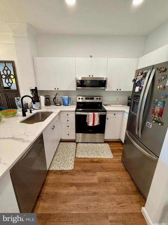 Building Photo - 3021 Nicosh Cir