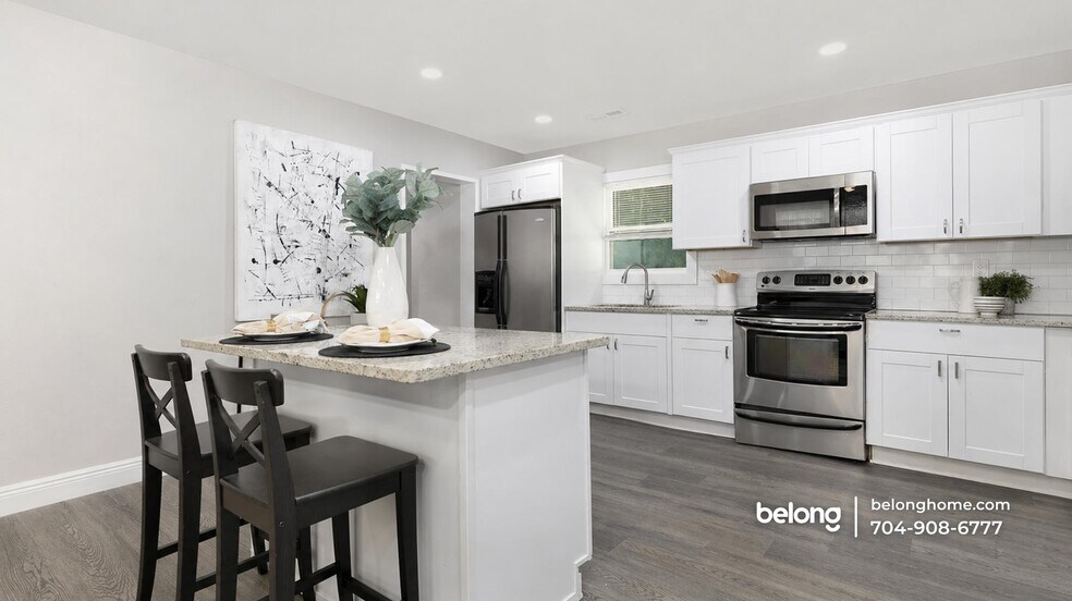 Building Photo - 3216 Credenza Rd