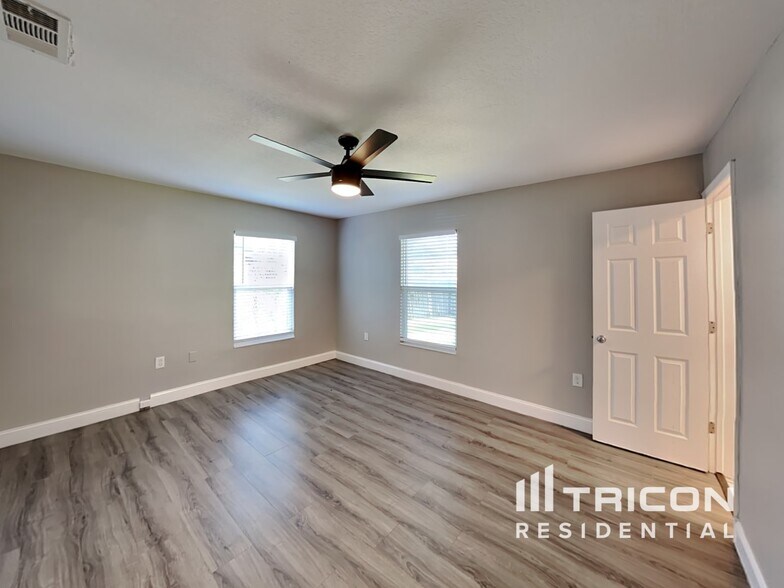 Building Photo - 2933 Unity Tree Dr
