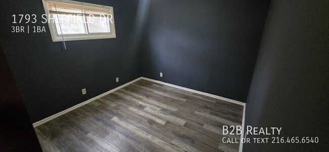 Building Photo - 1793 Sheffield Dr