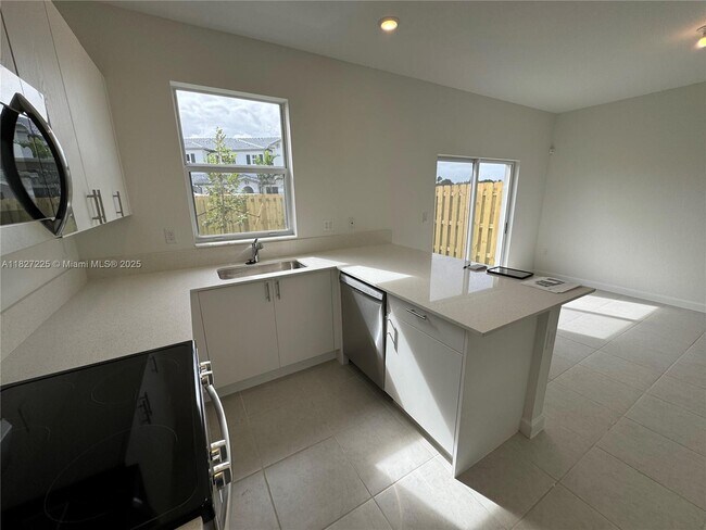Building Photo - 16242 SW 292nd St