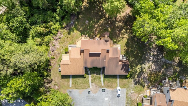 Building Photo - 125 Pirates Rd