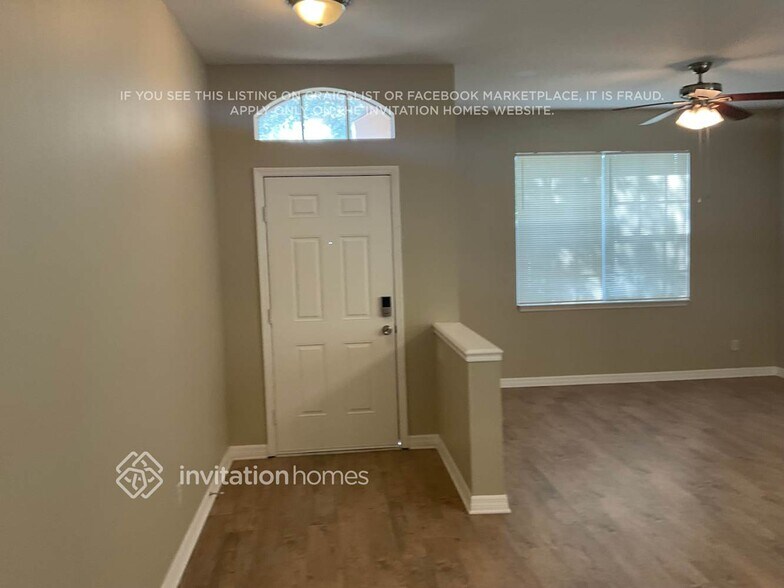 Building Photo - 5015 Lakehurst Ct