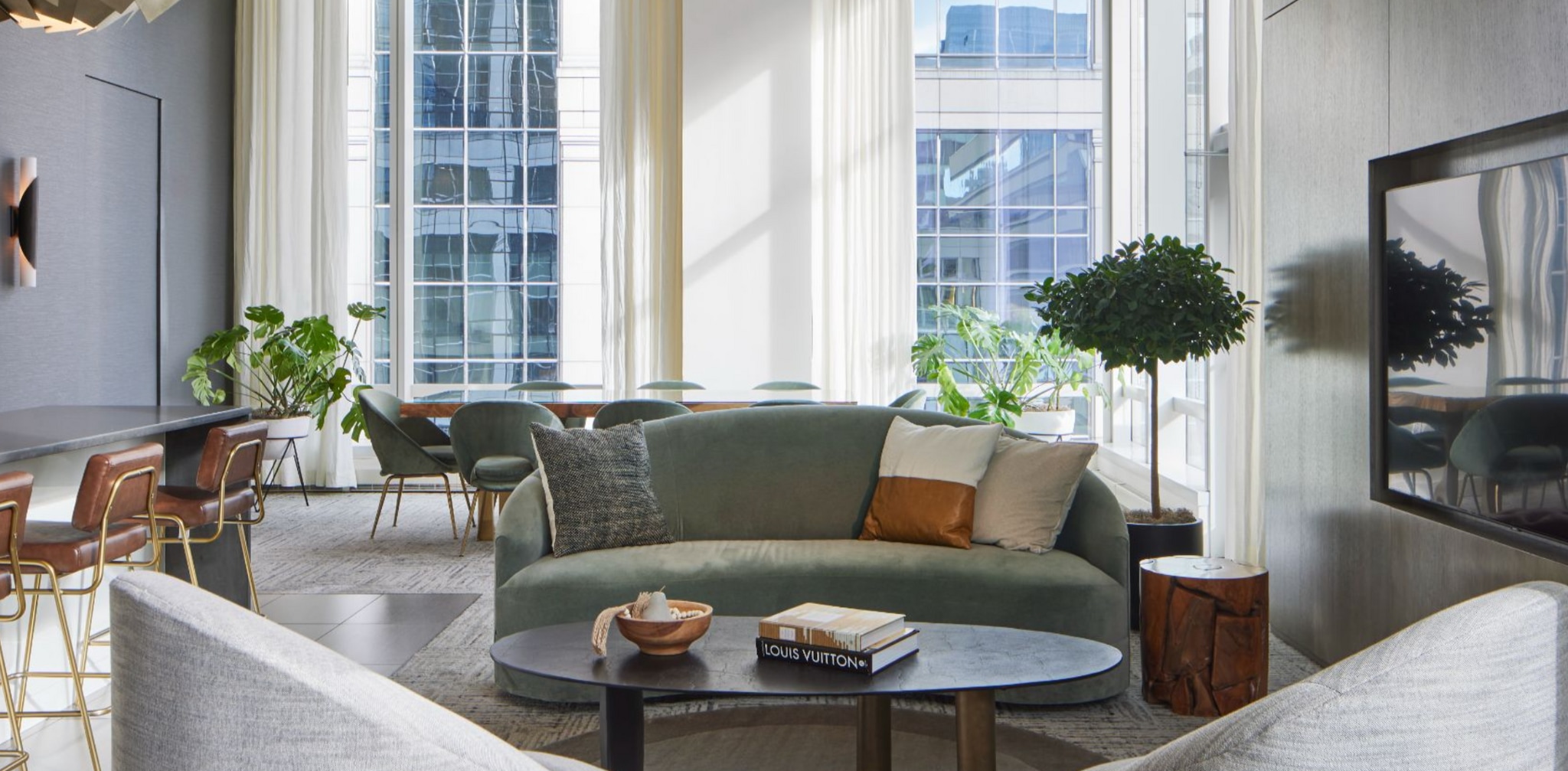 Building Photo - 77 W Wacker Dr