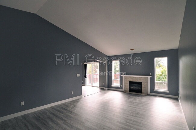 Building Photo - 2320 156th St Ct E