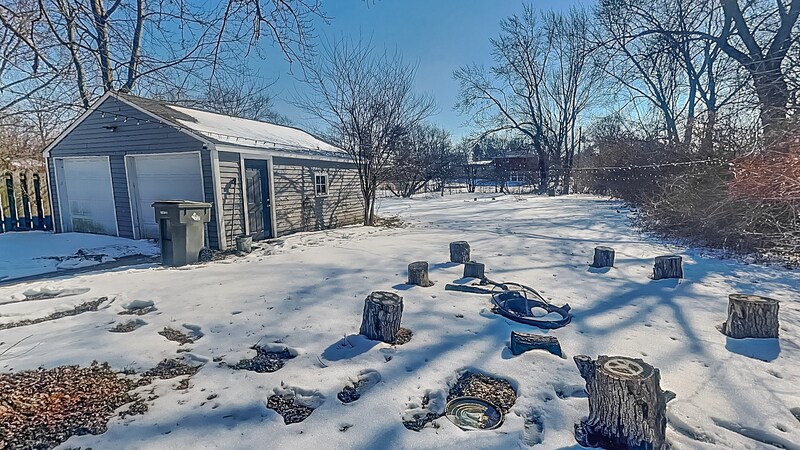 Building Photo - 7109 E 14th St