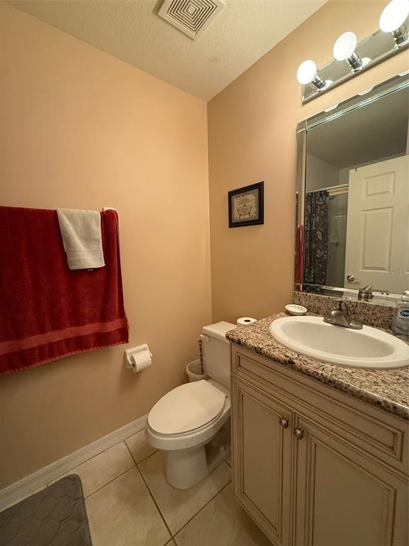 Building Photo - 255 West End Dr