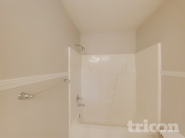 Building Photo - 120 Hocutt Dr