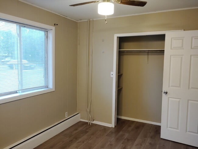 Building Photo - Charming 3BR Home in Heart of West 7th – St. Paul