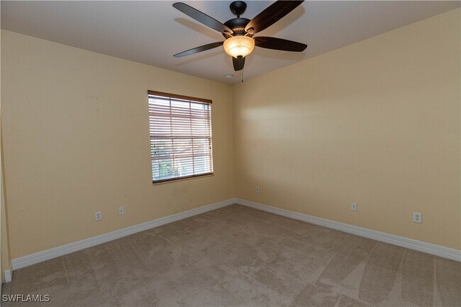 Building Photo - 10094 Mimosa Silk Dr