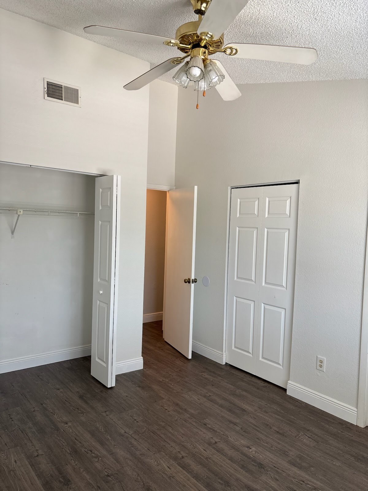 Building Photo - 7617 tamarind ave