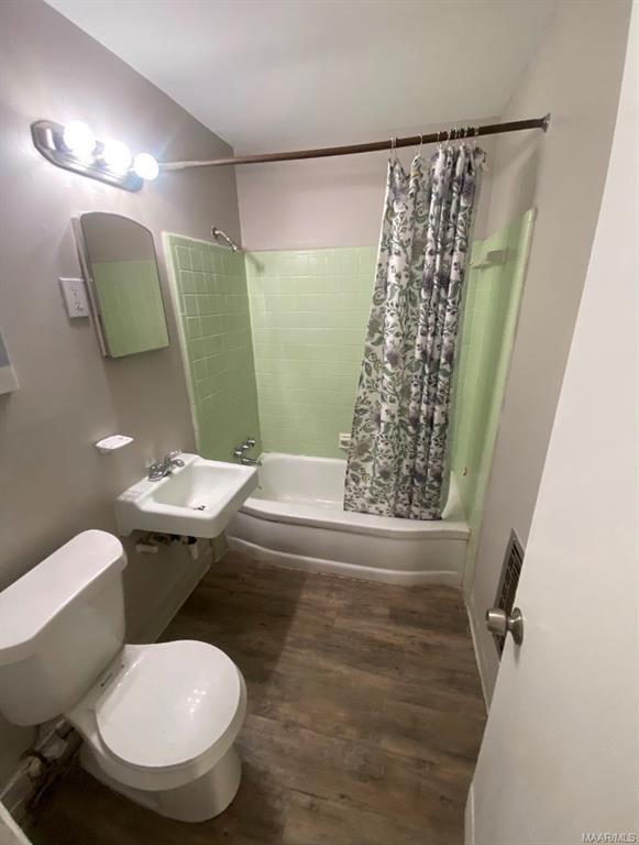 Building Photo - 1229 Karen Rd