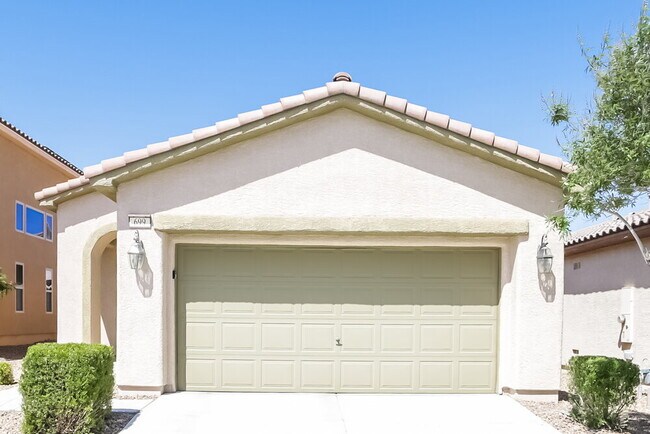 Primary Photo - 699 Bridgeford Ct