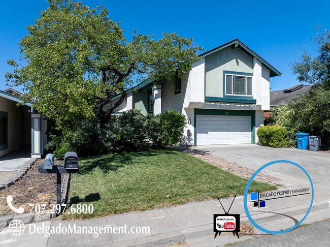 Building Photo - Four Bedroom Glen Cove home available now
