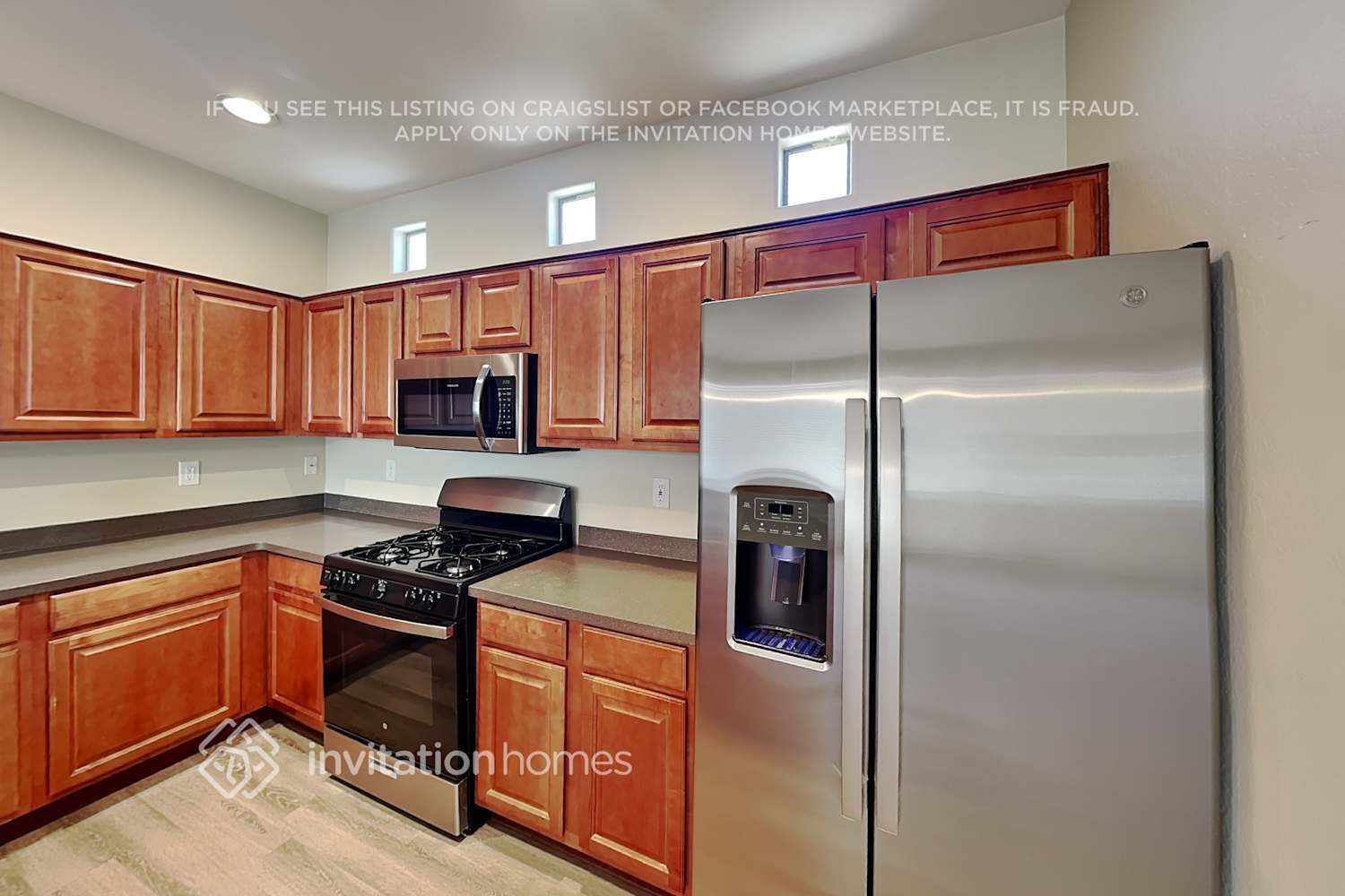 Building Photo - 2898 S Arroyo Ln