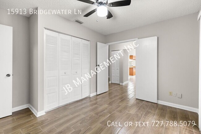 Building Photo - 15913 Bridgewater Ln