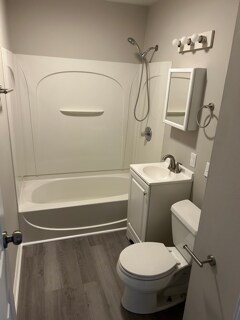 Building Photo - 1108 E Gano St