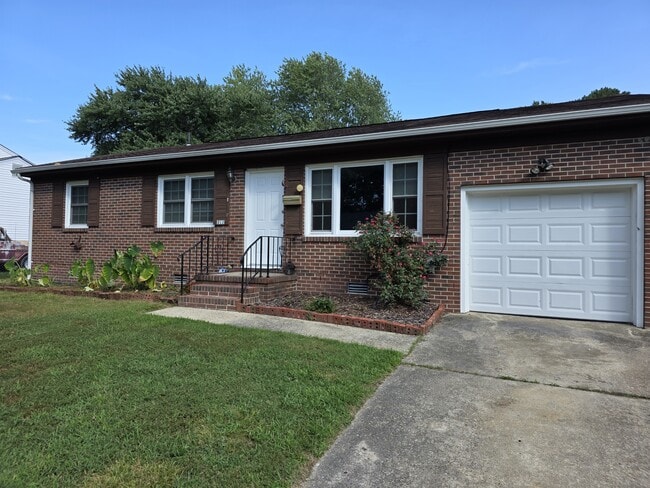 Primary Photo - 312 Nancy Dr