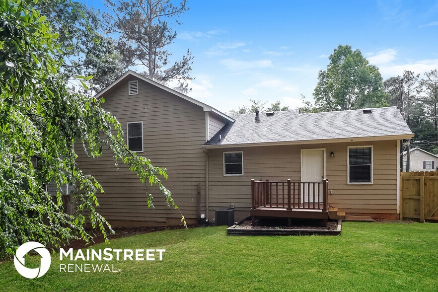 Building Photo - 117 Westwood Dr