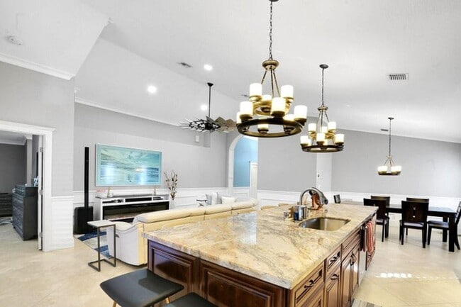 Building Photo - 2208 Soundings Ct